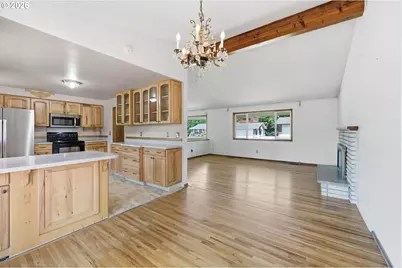 715 NW 76th St, Vancouver, WA 98665 - Photo 7