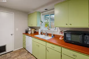 2495 Jeppesen Acres Rd, Eugene, OR 97401 - Photo 17