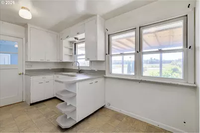 15239 S Highway 211, Molalla, OR 97038 - Photo 15