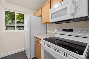 12602 NW Barnes Rd, Portland, OR 97229 - Photo 7