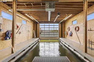 2901 NE Marine Dr, Portland, OR 97211 - Photo 41