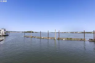 2901 NE Marine Dr, Portland, OR 97211 - Photo 29