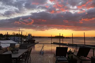 2901 NE Marine Dr, Portland, OR 97211 - Photo 7