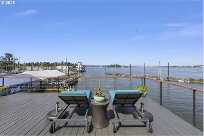 2901 NE Marine Dr #C-23, Portland, OR 97211 - Photo 9