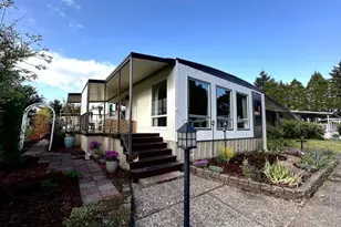 1800 Lakewood Ct, Eugene, OR 97402 - Photo 1