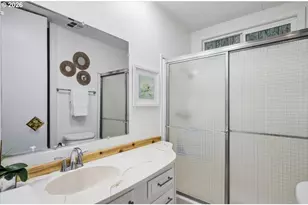 1800 Lakewood Ct, Eugene, OR 97402 - Photo 25