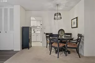 15100 SW Crown Dr, King City, OR 97224 - Photo 9