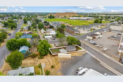 245 W Standard Ave, Hermiston, OR 97838 - Photo 35