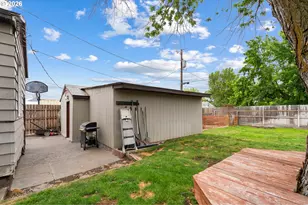 245 W Standard Ave, Hermiston, OR 97838 - Photo 21