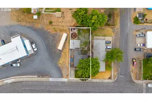 245 W Standard Ave, Hermiston, OR 97838 - Photo 37