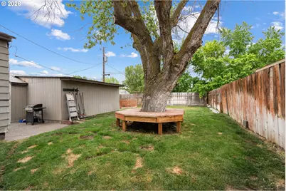 245 W Standard Ave, Hermiston, OR 97838 - Photo 23