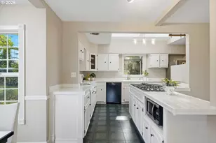 12225 SW 34th Ave, Portland, OR 97219 - Photo 17