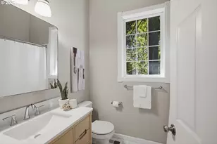 12225 SW 34th Ave, Portland, OR 97219 - Photo 31