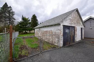 1123 SE 162nd Ave, Portland, OR 97233 - Photo 15