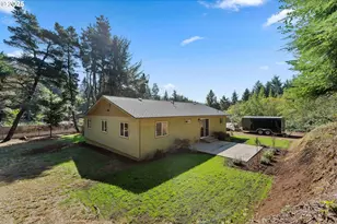 60422 Foxglove Rd, Coos Bay, OR 97420 - Photo 35