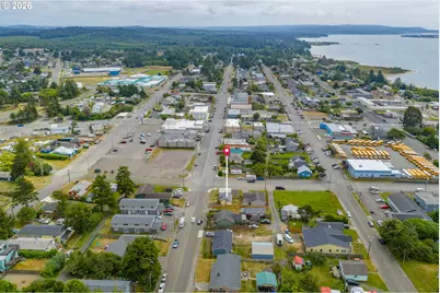 220 N Wasson St, Coos Bay, OR 97420 - Photo 29