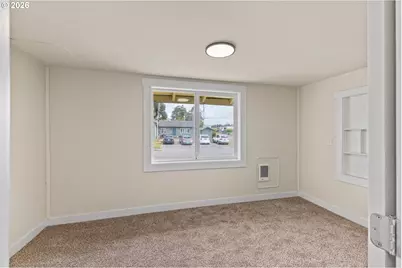 220 N Wasson St, Coos Bay, OR 97420 - Photo 19
