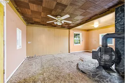 1715 Cascade Dr, Lebanon, OR 97355 - Photo 17