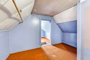 1715 Cascade Dr, Lebanon, OR 97355 - Photo 13