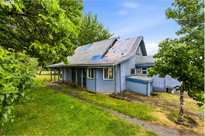 1715 Cascade Dr, Lebanon, OR 97355 - Photo 1