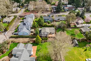 8060 SW Landau St, Portland, OR 97223 - Photo 43