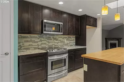 8060 SW Landau St, Portland, OR 97223 - Photo 11