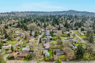 8060 SW Landau St, Portland, OR 97223 - Photo 45