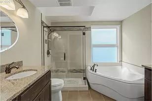 8060 SW Landau St, Portland, OR 97223 - Photo 17