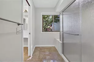 15640 SW Greenleaf Ct, Portland, OR 97224 - Photo 23