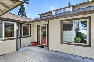 15640 SW Greenleaf Ct, Portland, OR 97224 - Photo 5