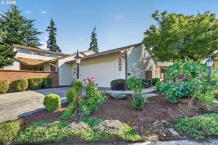 15640 SW Greenleaf Ct, Portland, OR 97224 - Photo 3