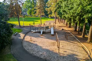 2400 H St, Vancouver, WA 98663 - Photo 45