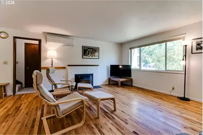 450 W 28th Ave, Eugene, OR 97405 - Photo 9