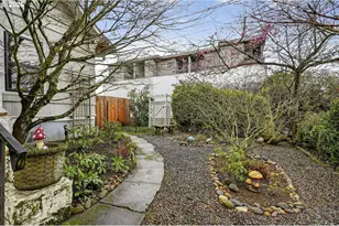 4923 NE 23rd Ave, Portland, OR 97211 - Photo 3