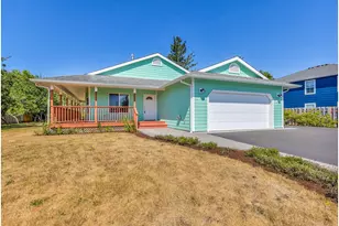 1451 SW Alder Ave, Warrenton, OR 97146 - Photo 3