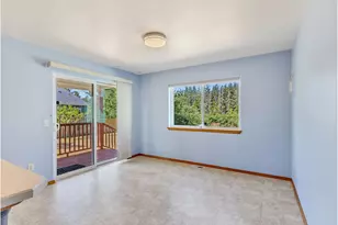 1451 SW Alder Ave, Warrenton, OR 97146 - Photo 11