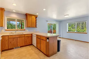 1451 SW Alder Ave, Warrenton, OR 97146 - Photo 9