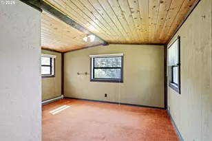 29875 Sodaville Mountain Home Rd, Lebanon, OR 97355 - Photo 17