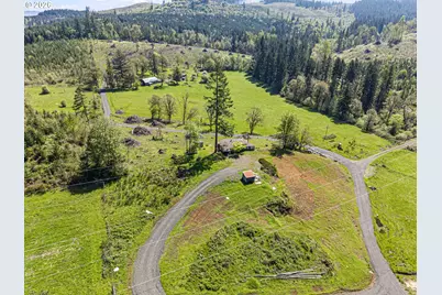 29875 Sodaville Mtn Home Rd, Lebanon, OR 97355 - Photo 3