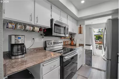 1558 NW Midlake Ln, Beaverton, OR 97006 - Photo 13
