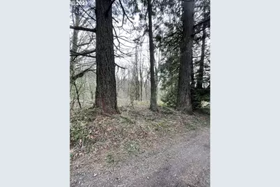 11902 NW Tualatin Ave, Portland, OR 97229 - Photo 13