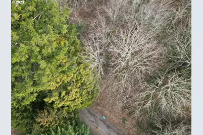 11902 NW Tualatin Ave, Portland, OR 97229 - Photo 9