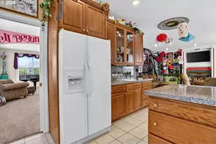 4150 SW 25th Ct, Gresham, OR 97080 - Photo 15