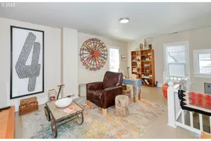 345 E 1st St, Yamhill, OR 97148 - Photo 31