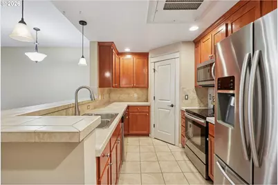 3870 Summerlinn Dr, West Linn, OR 97068 - Photo 13