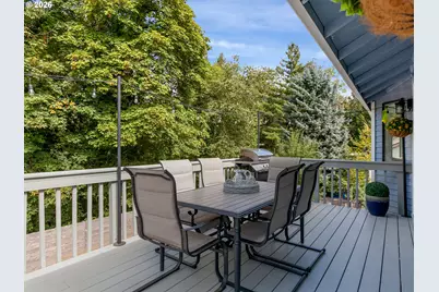 8411 SE Clatsop Ct, Portland, OR 97266 - Photo 15