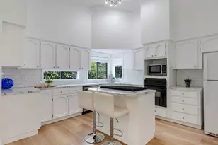 8411 SE Clatsop Ct, Portland, OR 97266 - Photo 13