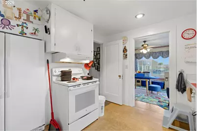 13240 SW Farmington Rd, Beaverton, OR 97005 - Photo 11