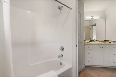 5540 SW Brugger St, Portland, OR 97219 - Photo 37