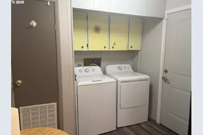 5335 Main St #250, Springfield, OR 97478 - Photo 15